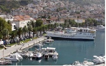 Makarska  trajektna luka